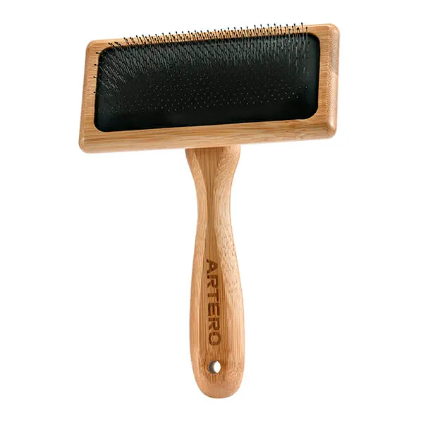 ARTERO – מגרדת סיכות ארוכות עם הגנה כרית קשיחה - Artero Protected Fine Barb Nature Collection M - P938